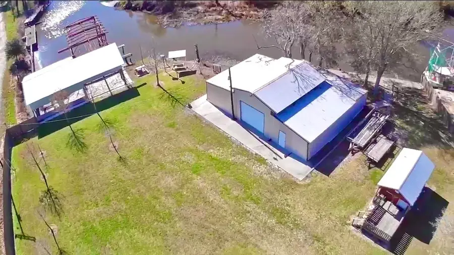 212 Myers, Orange, TX 77630 - Image #2