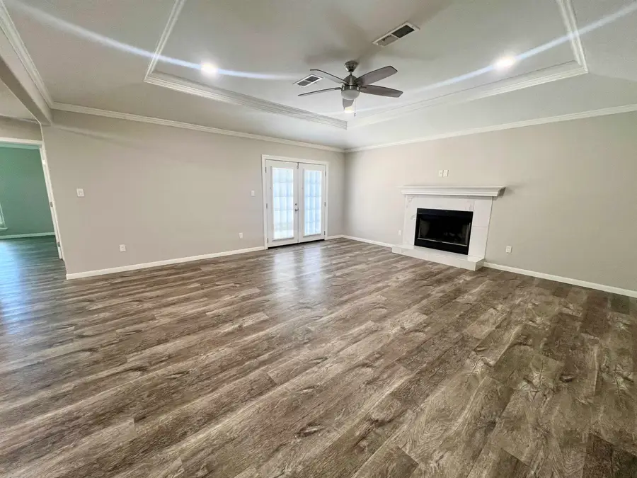 6630 Forest Trail Cir, Beaumont, TX 77713 - Image #3