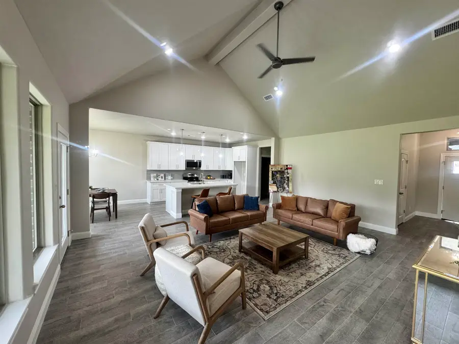 1280 SS Brewer, Vidor, TX 77662 - #3