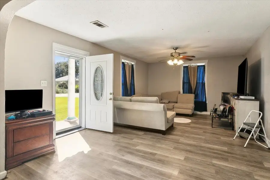 3950 Hartel, Beaumont, TX 77705 - Image #3