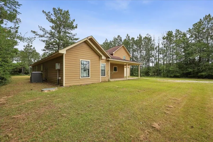 4592 Shakespeare, Kountze, TX 77625 - #3