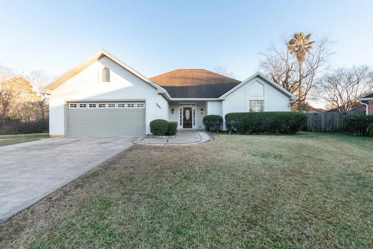 7955 Riviera Ct., Beaumont, TX 77707 - #1