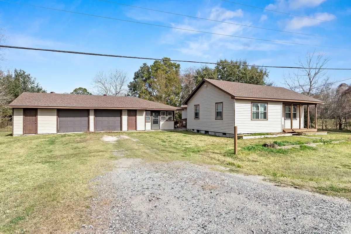 606 Ave. A, Stowell, TX 77661 - #1