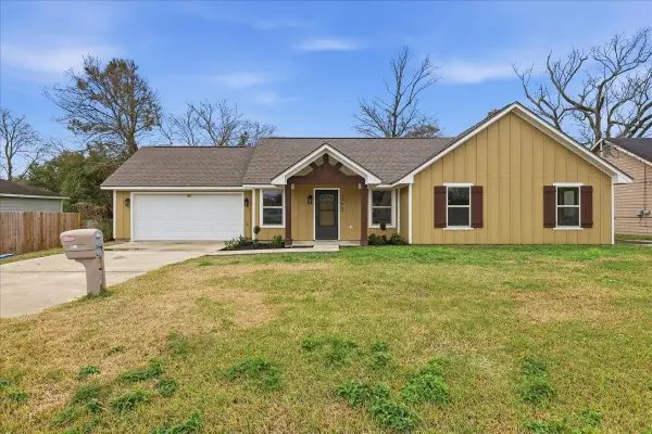 1775 Trinidad, Beaumont, TX 77703