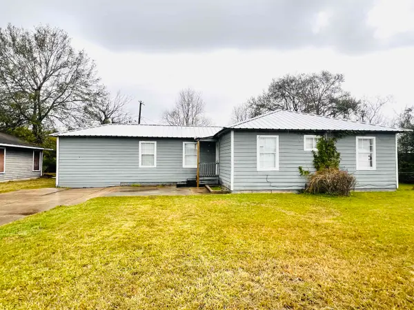 1506 Chapman, Orange, TX 77630