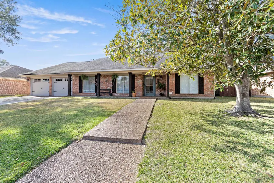 865 NANTUCKET, Beaumont, TX 77706 - Image #2