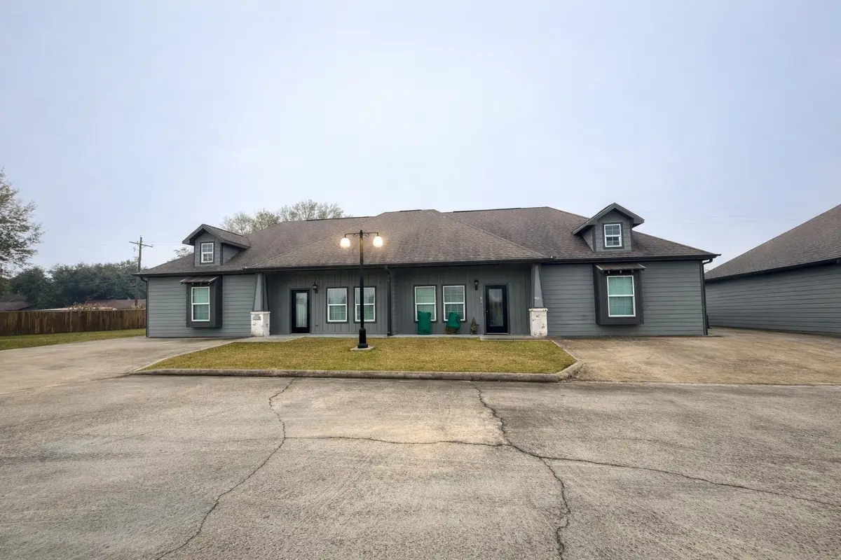 204 Mason Drive, Bridge City, TX 77611 - Image #1