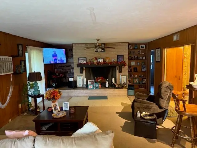 5035 Woodlawn Drive, Groves, TX 77619-2720 - #3