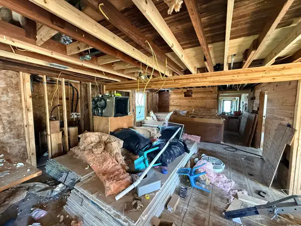 3735 Natalie St, Beaumont, TX 77705