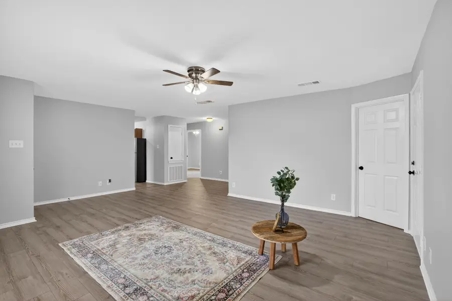 351 Dobbyn, Bridge City, TX 77611 - #2