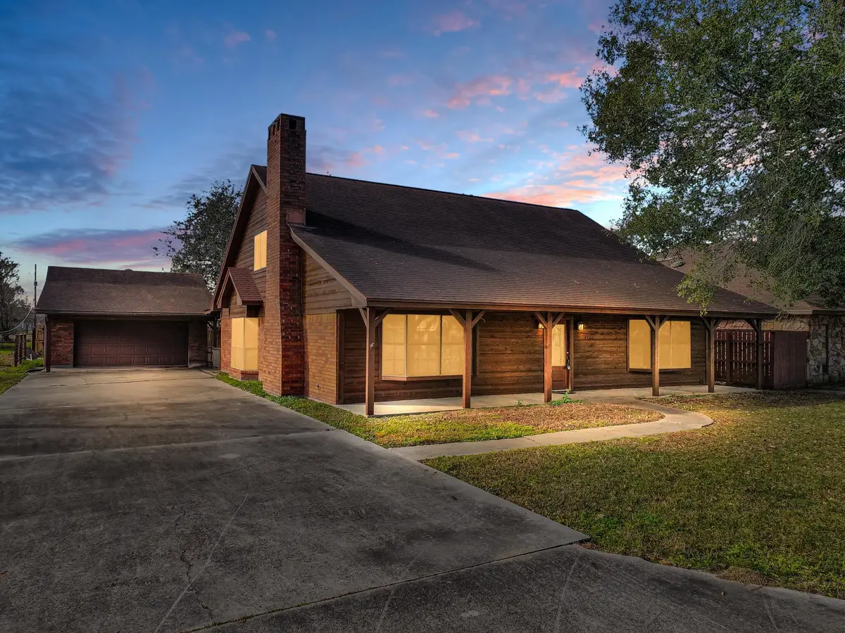 3105 Price St., Nederland, TX 77627 - #1