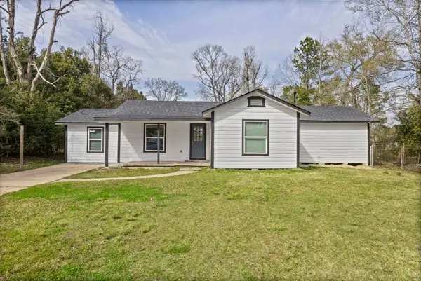 370 W Bolivar, Vidor, TX 77662