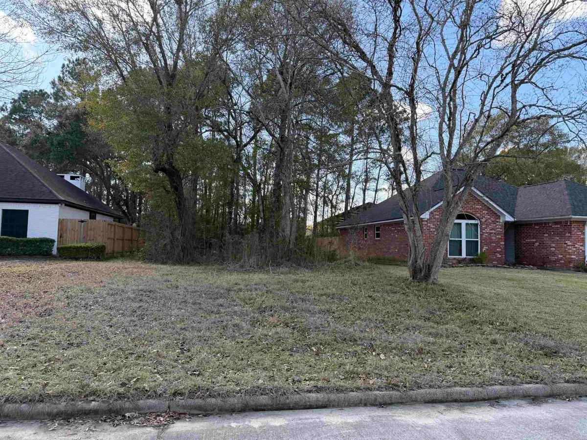 6860 Forest Trail Cir., Beaumont, TX 77713 - #1