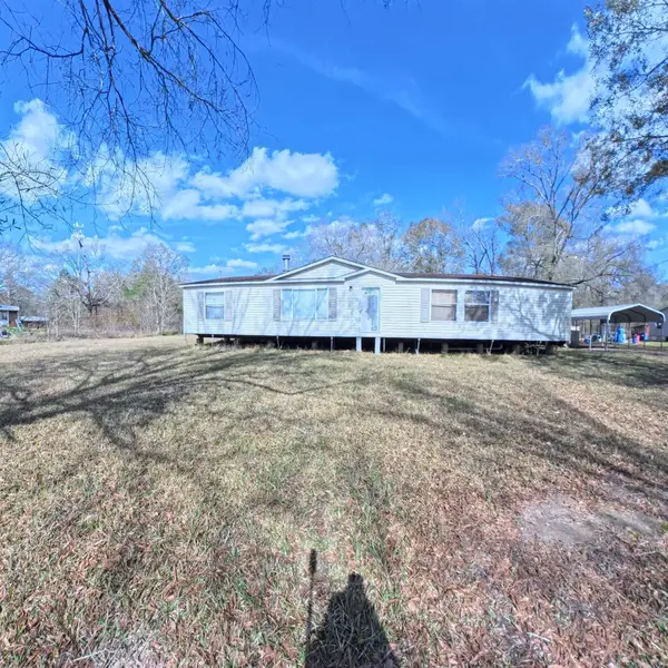 195 Oak Grove, Vidor, TX 77662