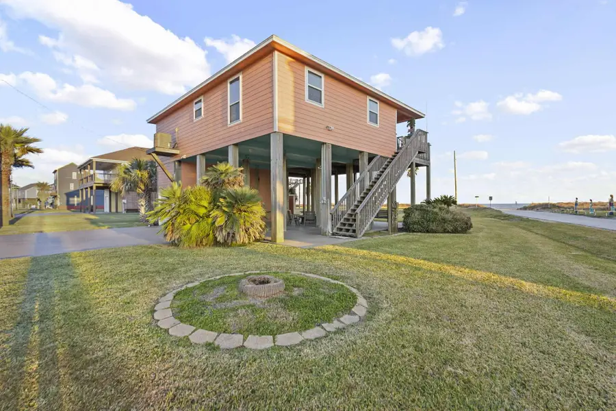 2902 Lakeside Dr., Port Bolivar, TX 77650-0000 - Image #2