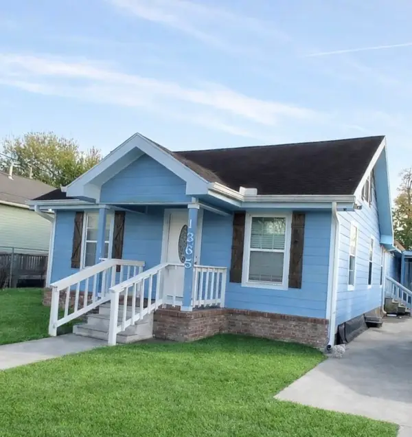 1365 Threadneedle, Beaumont, TX 77705