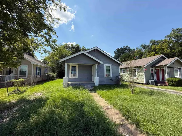 1935 Euclid St., Beaumont, TX 77705
