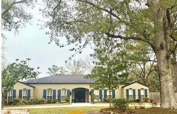 1320 AUDUBON PL, Beaumont, TX 77706