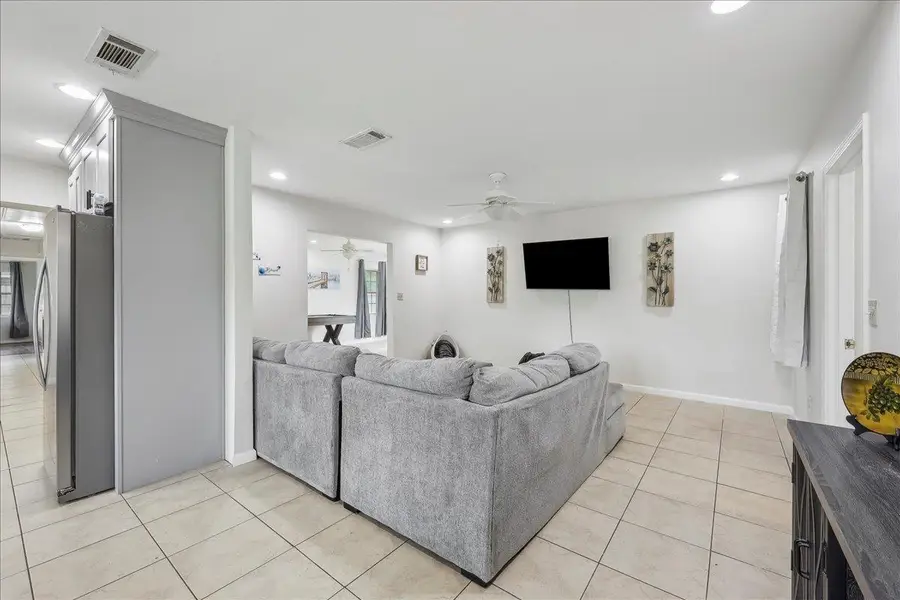 245 Crepe Myrtle, Bridge City, TX 77611 - #3