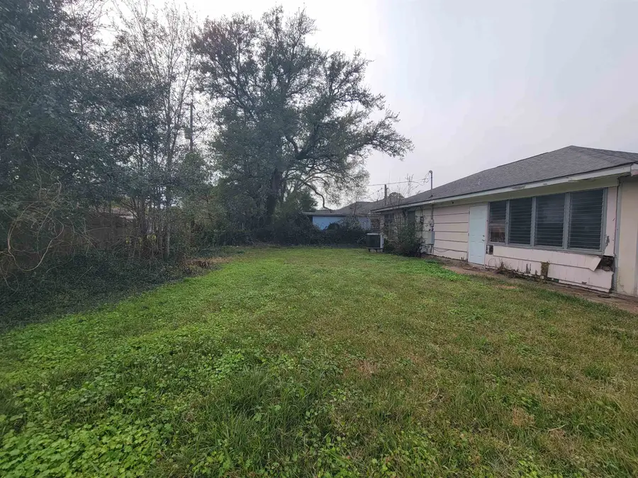 5030 Lakeshore Drive, Port Arthur, TX 77642 - Image #3