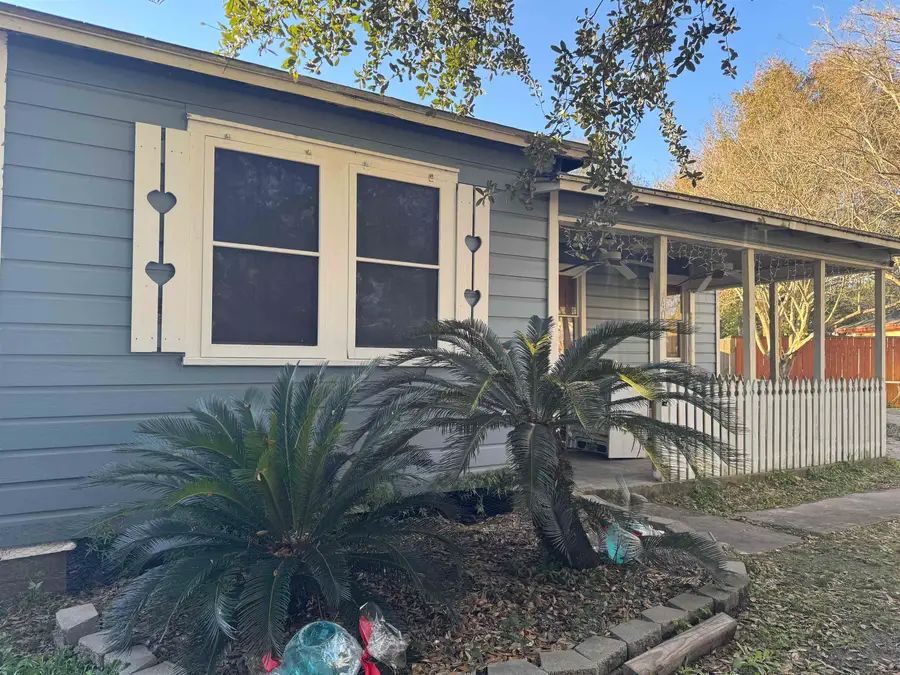 406 Osage, Orange, TX 77630-6151 - Image #2