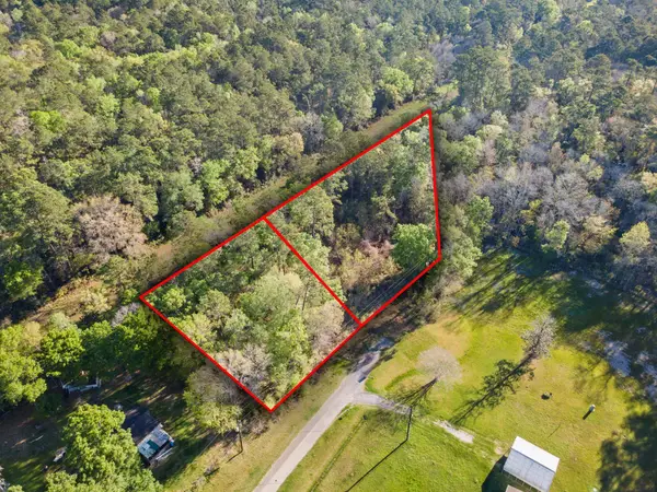 000 Ella Ln, Vidor, TX 77662