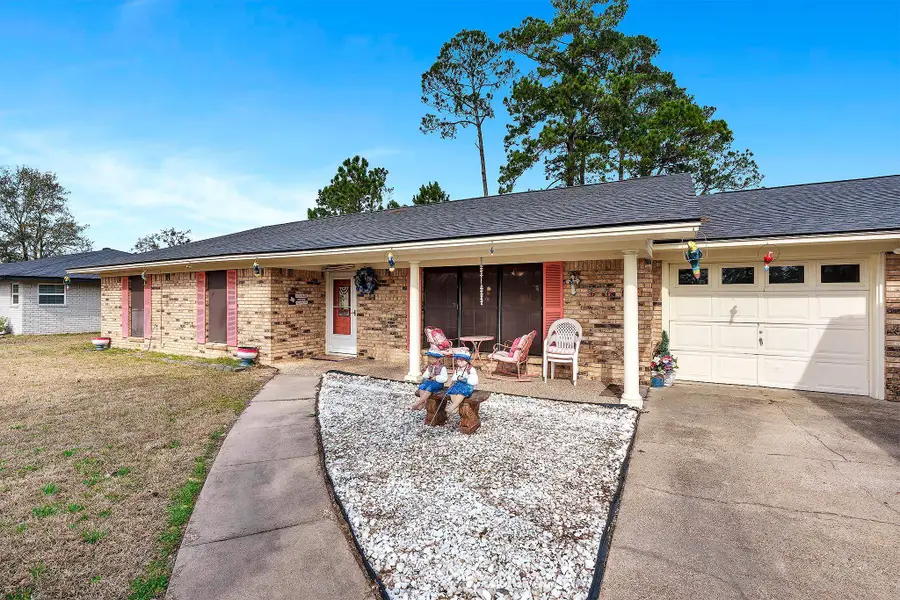 7760 Laurie Ln., Lumberton, TX 77657 - #2