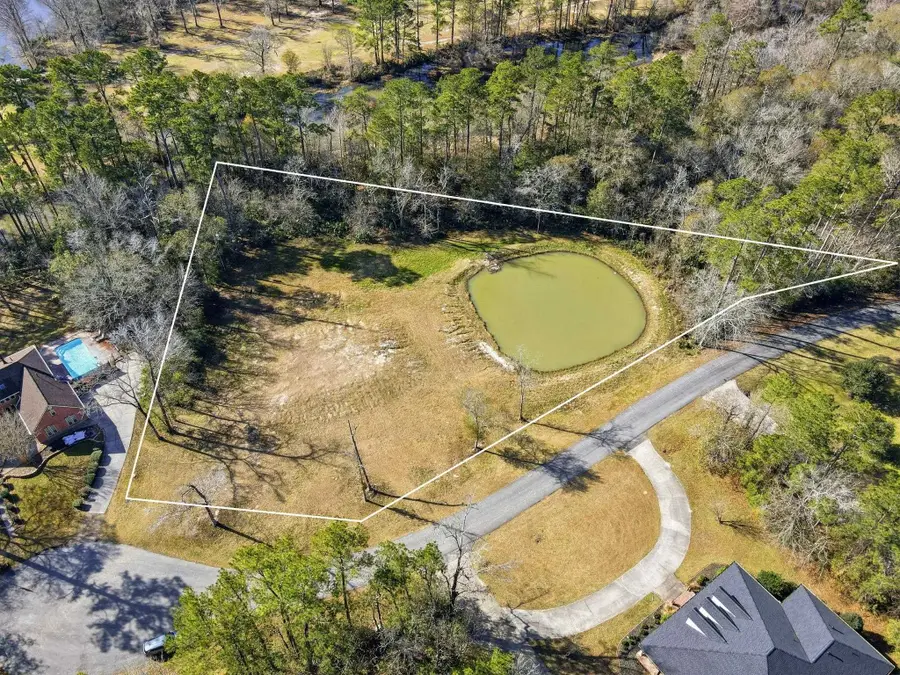 1301 Lakeview, Sour Lake, TX 77659 - #2