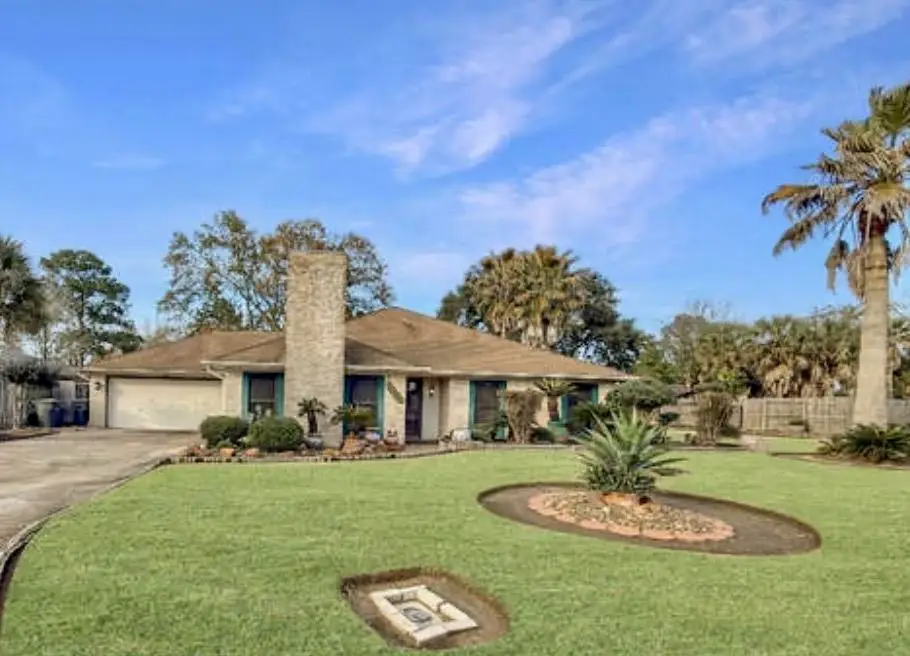 5050 CHINQUAPIN LN, Beaumont, TX 77708 - #1