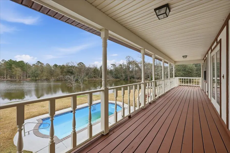 221 BERWICK, Bridge City, TX 77611 - #2