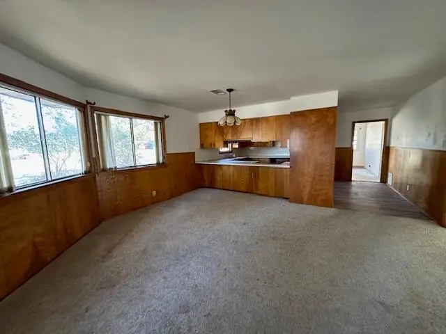 411 N 31st St, Nederland, TX 77627 - #2