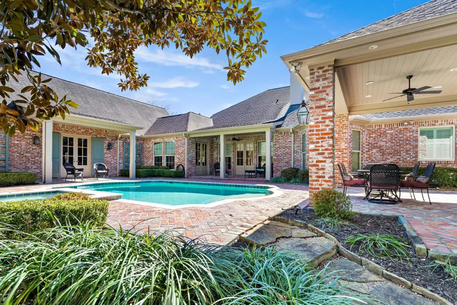 5210 MERLOT DR, Beaumont, TX 77706 - #2