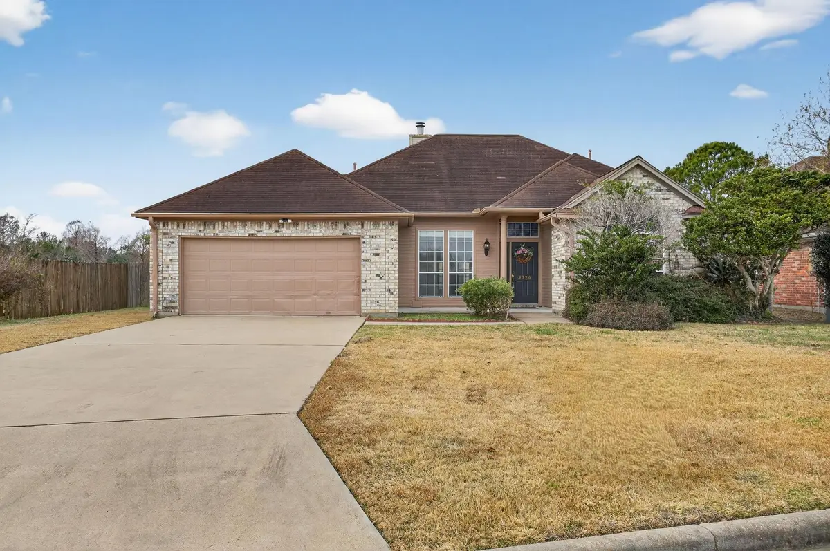 3720 Champions Dr, Beaumont, TX 77707 - #1