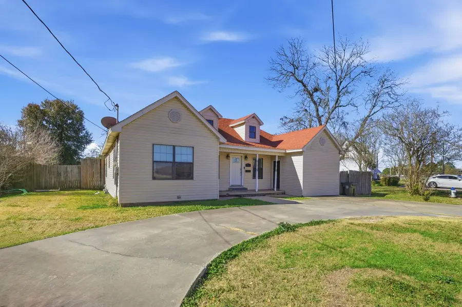 3815 Pure Atlantic, Groves, TX 77619 - #2