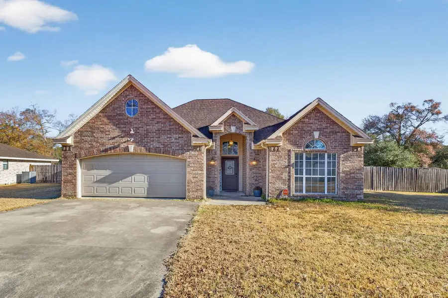 890 Barnhill, Silsbee, TX 77656 - #2