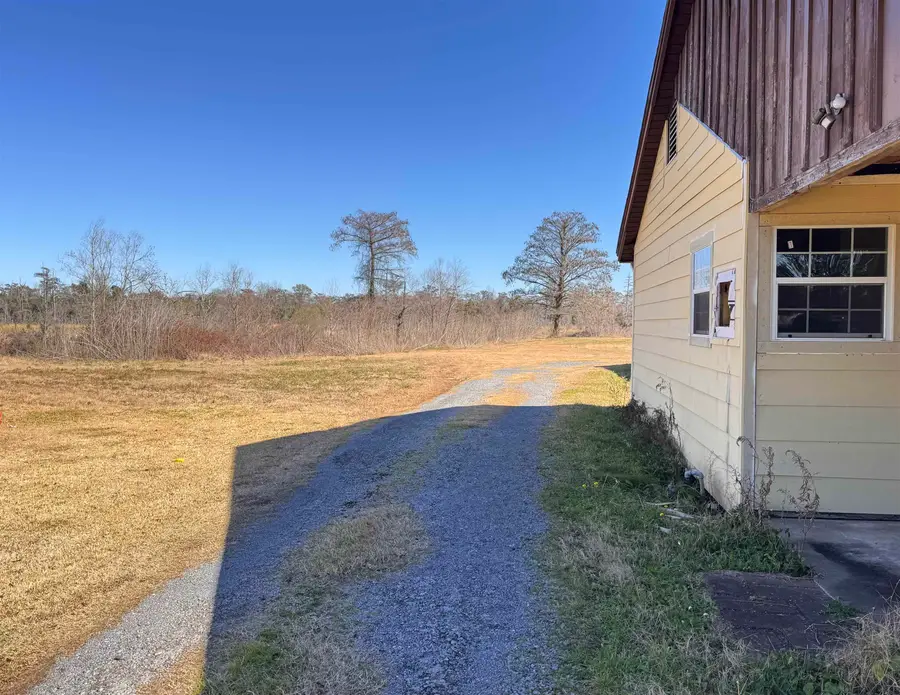 1601 Lamar, Orange, TX 77630 - #2