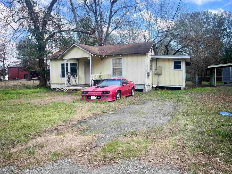 275 Forest, Bridge City, TX 77611 - #2