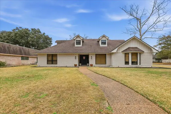 6020 Pinkstaff Lane, Beaumont, TX 77706