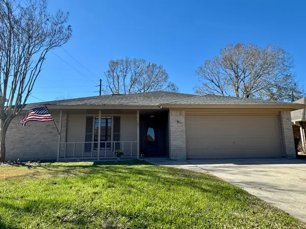 1251 Westmeadow, Beaumont, TX 77706