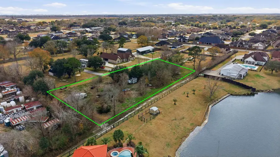 7721 Gayle Ln, Nederland, TX 77627 - #3