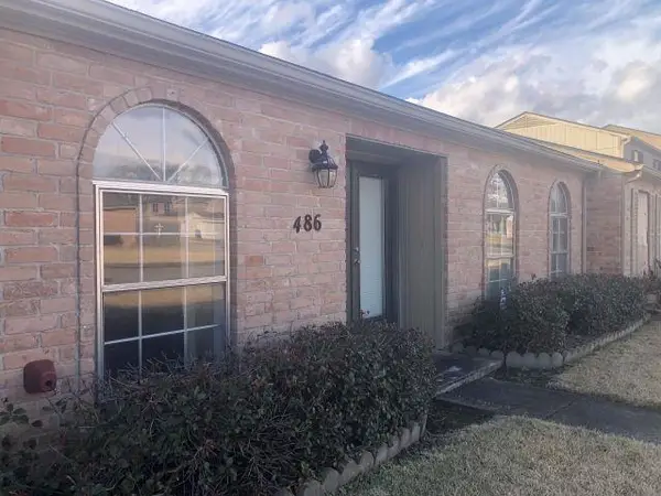 486 YORKTOWN LN, Beaumont, TX 77707