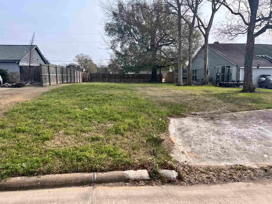 3770 HEATHERWOOD, Beaumont, TX 77706 - #2