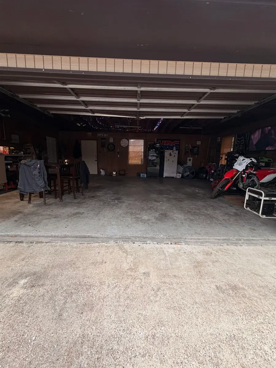 2260 Cox St, Port Arthur, TX 77640 - #3