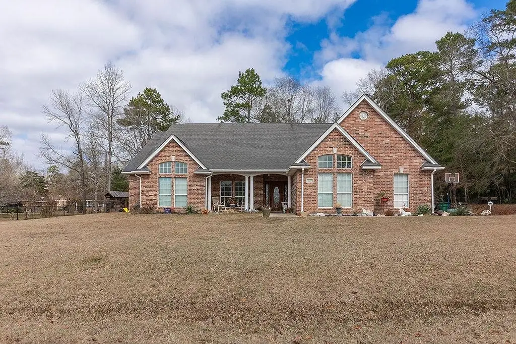 318 Peppertree, Village Mills, TX 77663 - #1