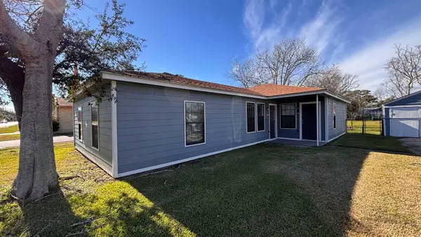 4433 & 4435 LEWIS DR., Port Arthur, TX 77642