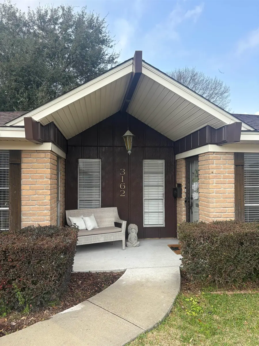 3162 Dogwood Ln, Port Neches, TX 77651 - #2