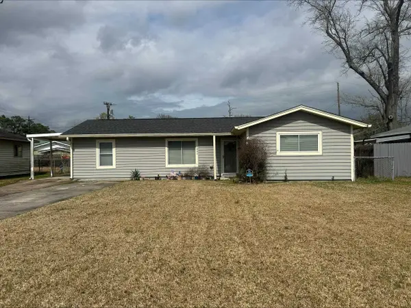 1242 Palm, Orange, TX 77630