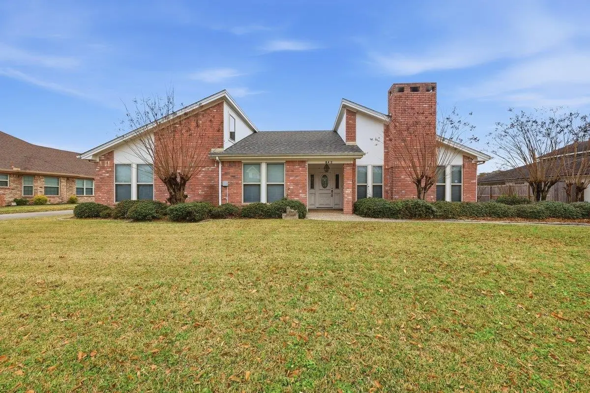 842 Cherokee, Port Neches, TX 77651 - #1