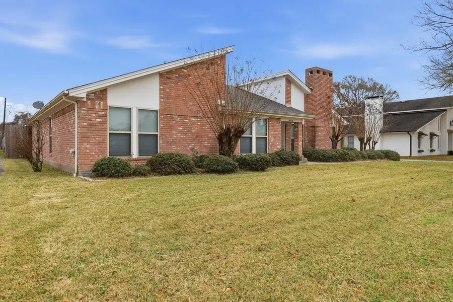 842 Cherokee, Port Neches, TX 77651 - #3