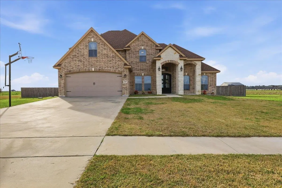 2400 Diamond D, Beaumont, TX 77713 - #1